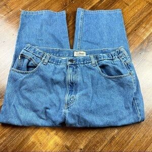 L.L. Bean Comfort Waist 36 X 23 SHORT Blue Jeans Classic Heavy Denim Work Pants